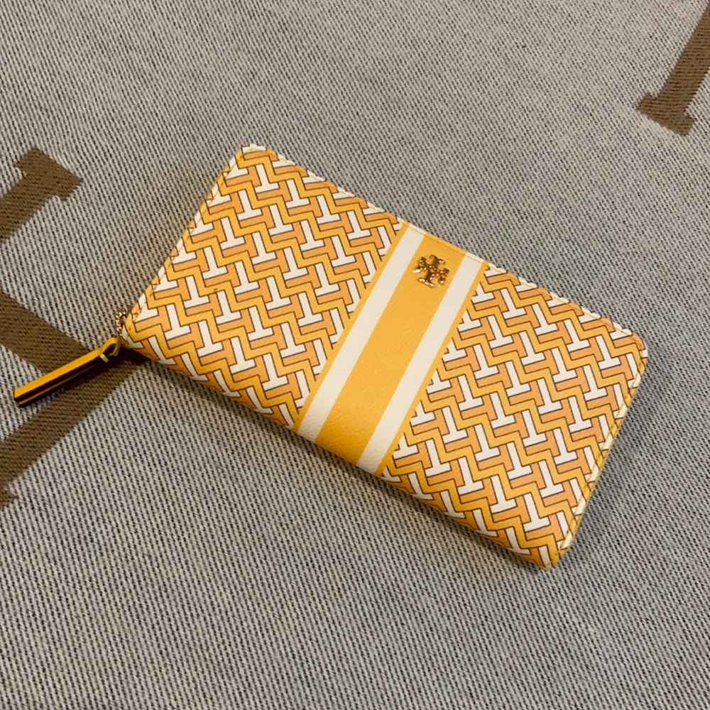 NWT Tory Burch wallet